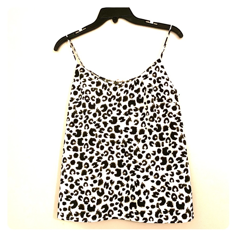 Chiffon leopard print tank.